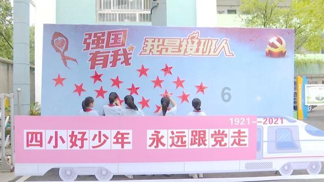 如何高情商拒绝另一半的贵重礼物？